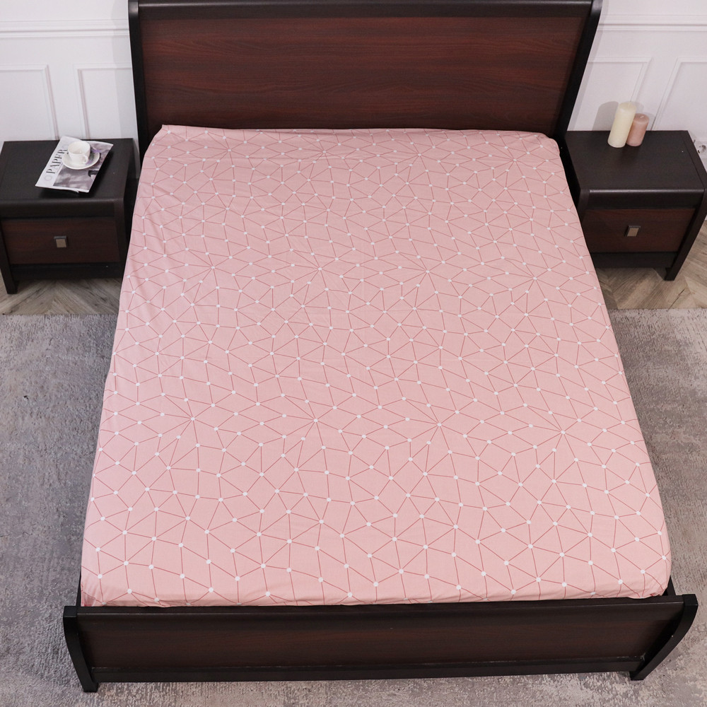 Натяжне двоспальне простирадло бязь на гумці  (120*200*25) міцне бавовняне рожеве з геометричним принтом