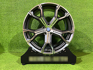 R21 Gray + Chrome ( різноширокі ) на BMW X5 F15 2013-2018 року
