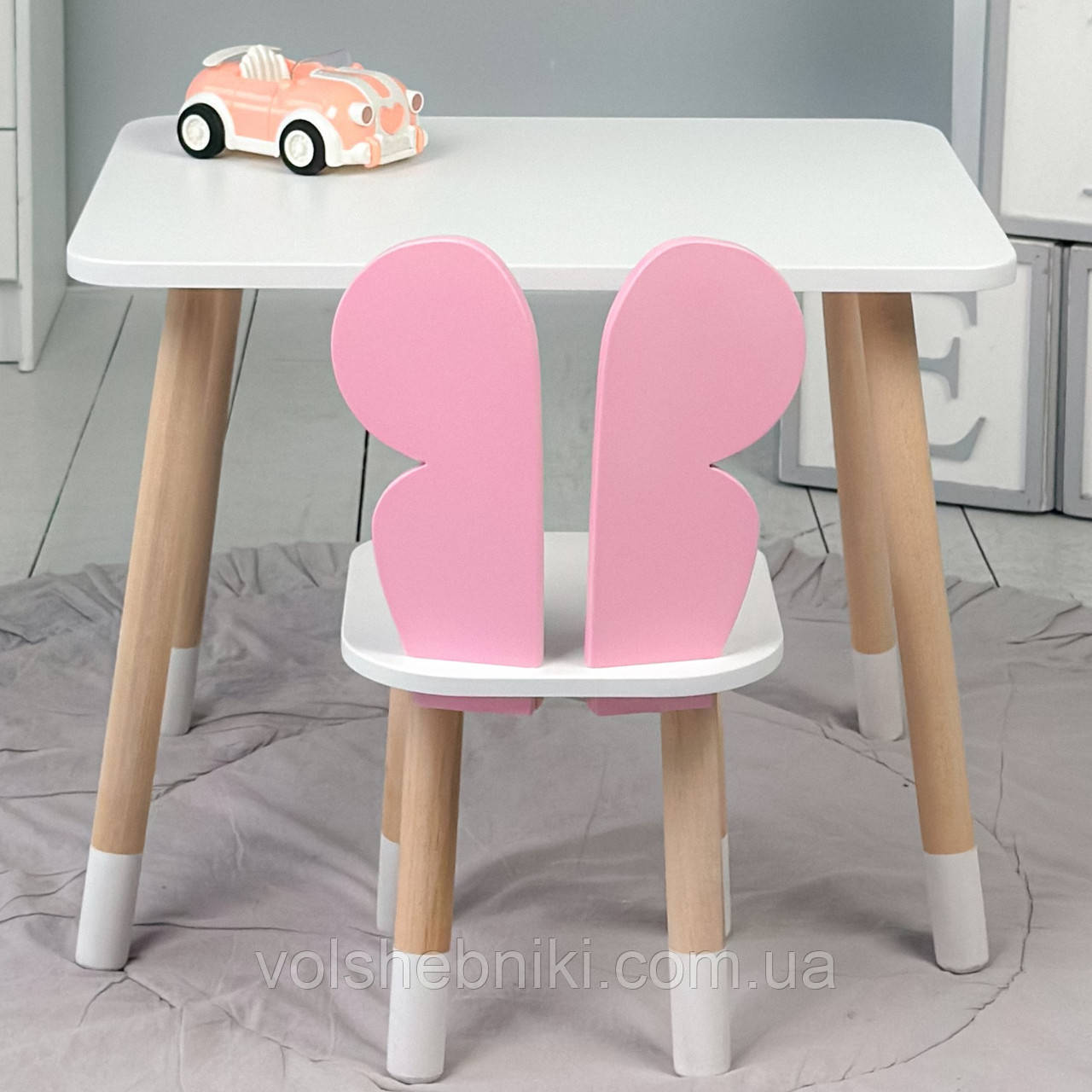 Дитячий прямокутний стіл та стільчик рожевий метелик з білим сидінням. Дитячий білий столик