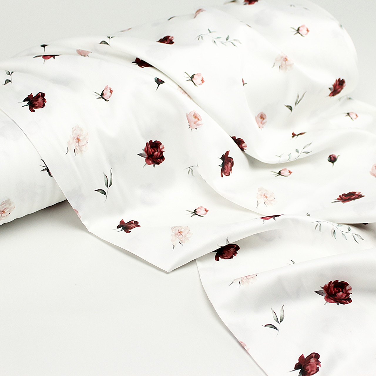 Сатин digital, ширина 240 см "Міні Півонії та гілочки" бордового та пудрового кольору №SB-3481, фото 1