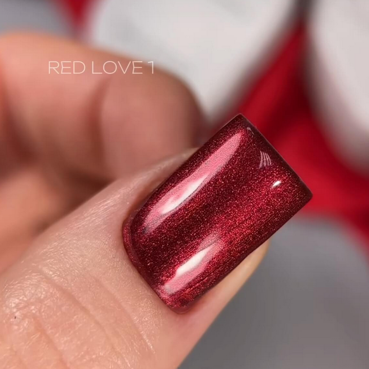 Saga Professional LOVE RED 01 червоний гель лак з дрібним шимером