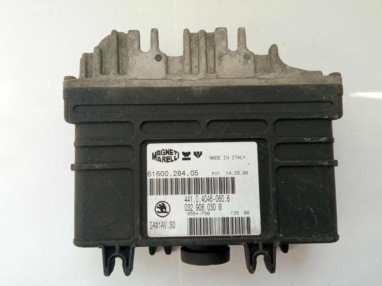 Електронний блок керування Skoda Magneti Marelli 61600.284.05 / 6160028405 / IAW1AV.S0 / IAW1AVS0 / 032 906 030 M / 032906030M, фото 1