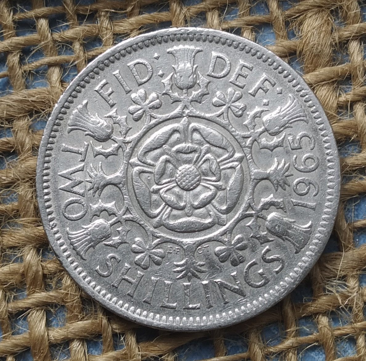 2 шилiнга (флорин) 1965 року. Велика Британiя