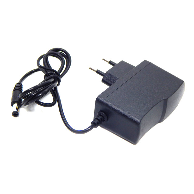 Універсальне джерело живлення з led-індикатором Блок живлення 12 В 1 А для електроприладів