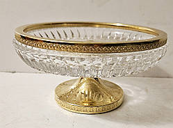 Антикварна кришталева цукерниця, фруктовниця на ніжці з латуні