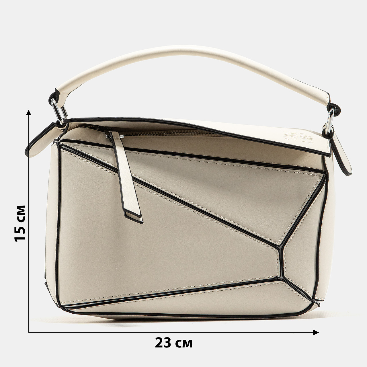 A0153 LOEWE 23x15x20