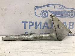 Петля капота права Mitsubishi Pajero Sport K9 2.5 DIESEL 4D56 МКПП 1996 (б/у)