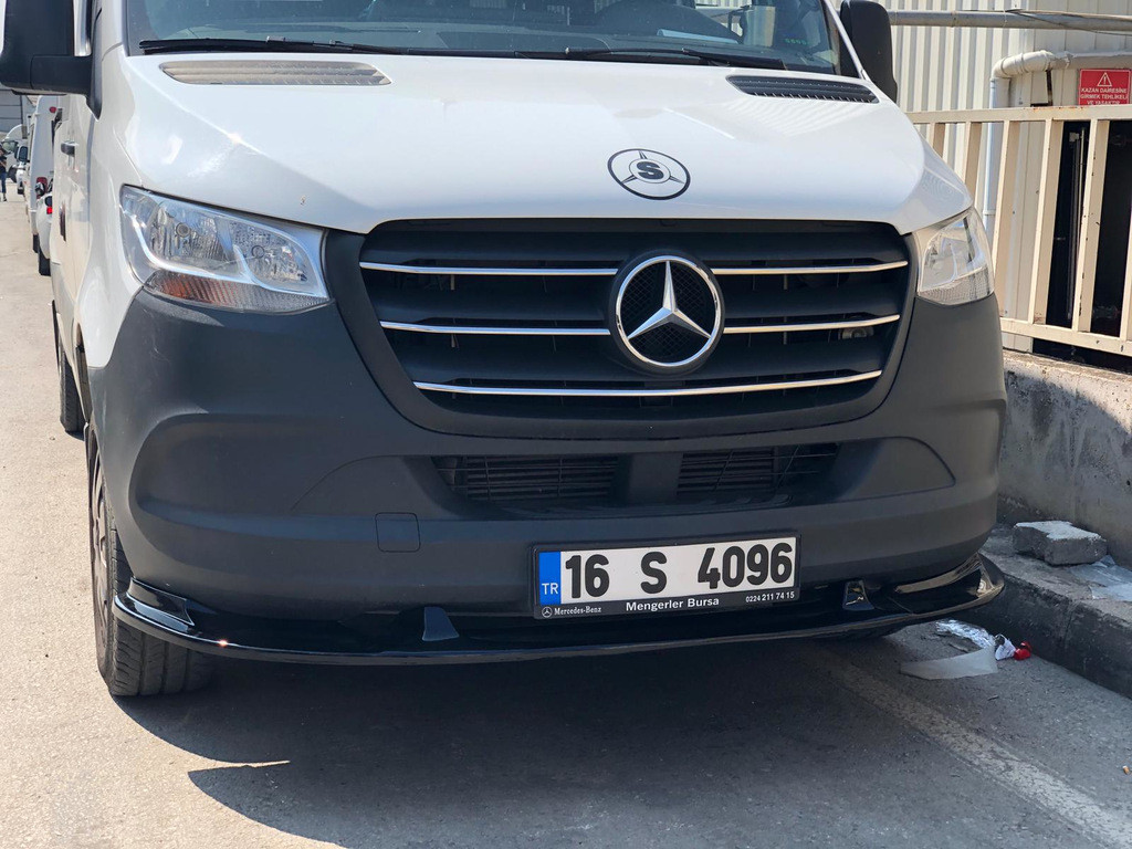 Передня Lip накладка для Mercedes Sprinter W907/W910 2018- рр. EuroCap з ABS-пластика