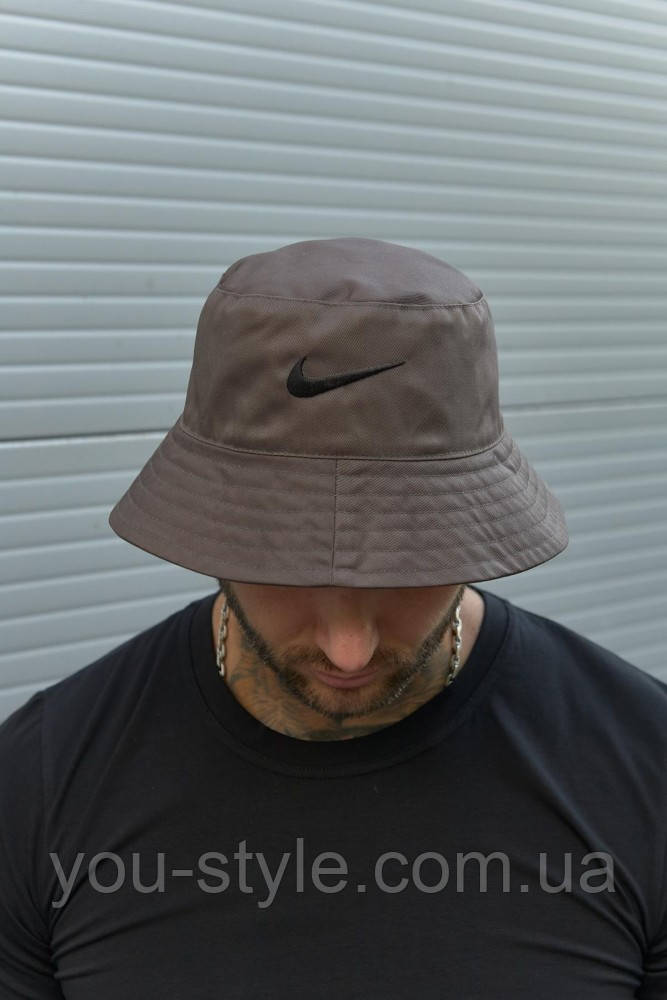 Панама бавовняна базова Nike коричнева (1498127172)