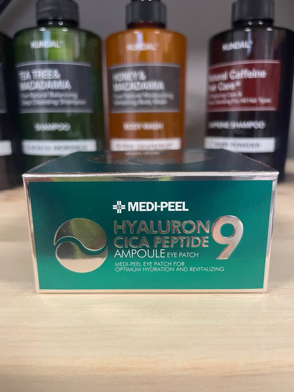 Гідрогелеві патчі Hyaluron Cica Peptide 9 Ampoule Eye Patch від Medi Peel, фото 1