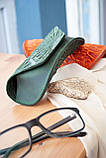 Футляр для окулярів шкіряний жіночий зелений з орнаментом Соняхи, фото 2