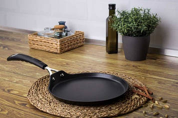 Млинець 25 см із кованого алюмінію індукційне дно LP KL-003 Berlinger Haus Black Professional Line