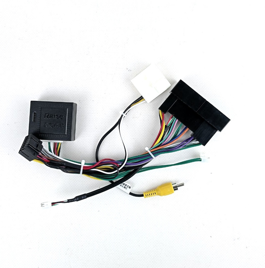 Джгут проводів з 2 конекторами + Canbass Raize + USB + камера для магнітоли для Kia/Hyundai