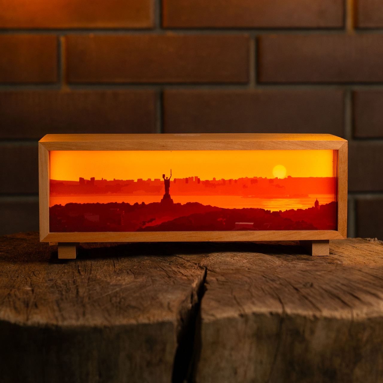 Нічник-панорама “Вечірній Київ”, лаковане дерево (LED, Акумулятор, USB Type-C)