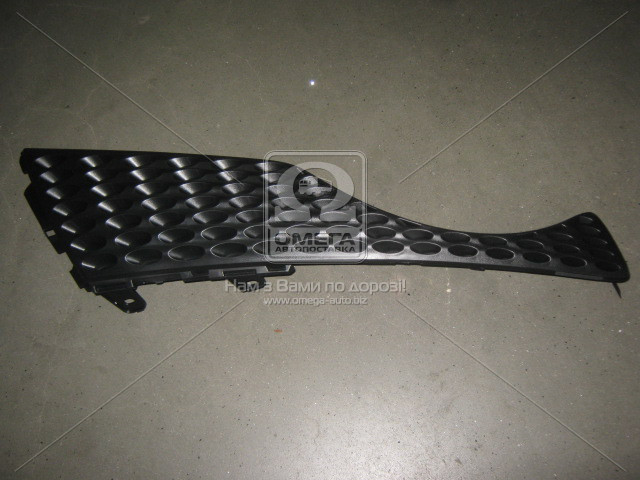 Решітка правая Ніссан Жук Nissan Juke 2010 — 2015 (вир-во TEMPEST) 037 0756 912