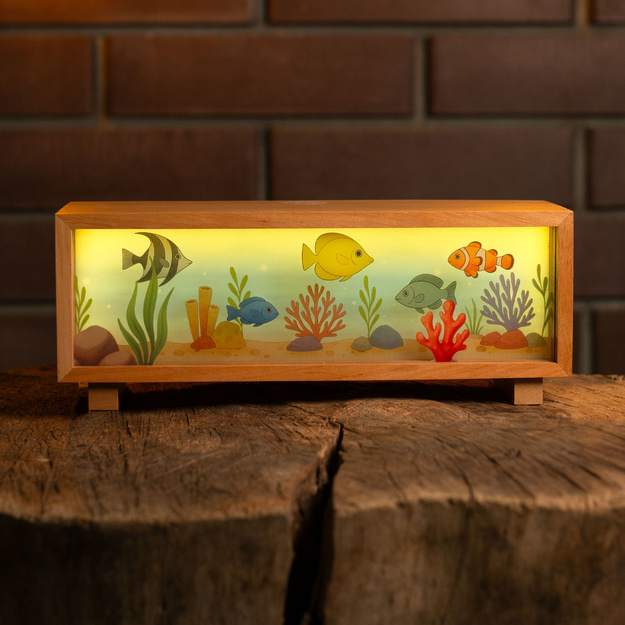 Нічник-панорама “Мальований акваріум”, лаковане дерево (LED, Акумулятор, USB Type-C)
