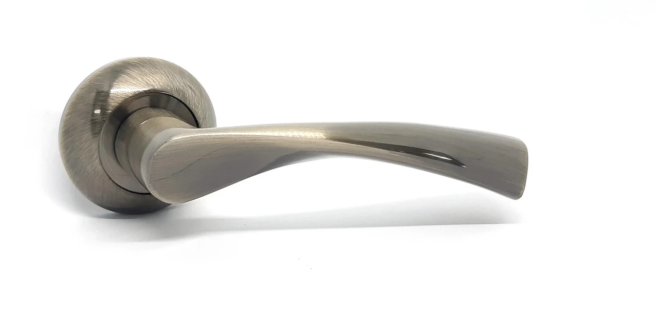 Ручка на розетці KEDR R10.023 бронза, фото 1