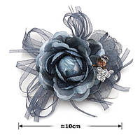 Заколка-брошка з сірою квіткою