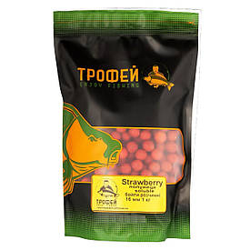Бойли прикормочні розчинні Полуниця Ø 16 мм арт TRF26
