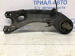 Важіль задньої підвіски поздовжній правий Kia Sportage SL 2.0 DIESEL D4HA 2010 (б/у)