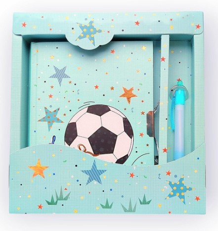 Блокнот дитячий на замочку в подар.коробочці з ручкою 195x210х20mm, 70g, 56 л,Футбол