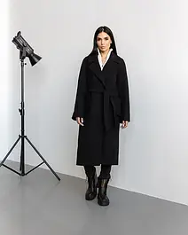 Пальто, куртки, пуховики жіночні