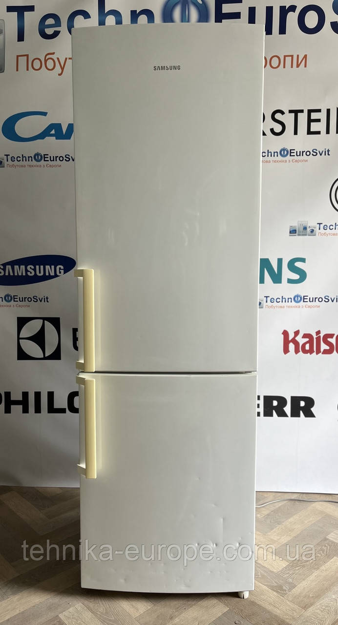 Холодильник	Samsung вживаний 	020525/2R