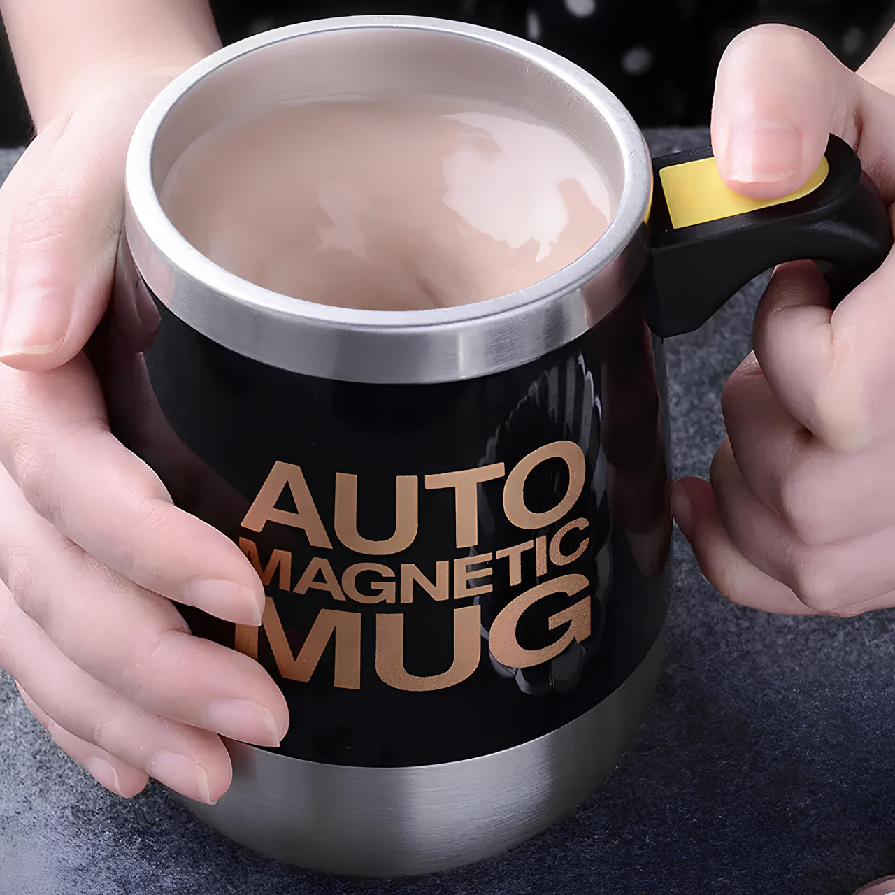 Кухоль-мішалка магнітна Auto Magnetic Mug RESTEQ 400 мл. Чашка з автоматичним розмішуванням. Металева чашка чорного кольору