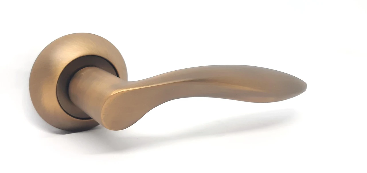 Ручка на розетці KEDR R10.050, фото 1