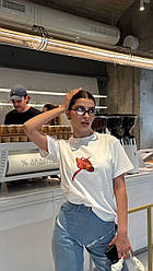 Трендова жіноча трикотажна футболка із круасаном Sfm1321