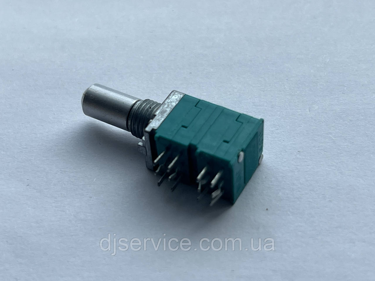 Потенціометр ALPS B30k (30k) 15mm noMID для пультів