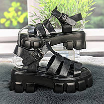 Босоніжки жіночі Fashion чорні на платформі 4880, фото 3