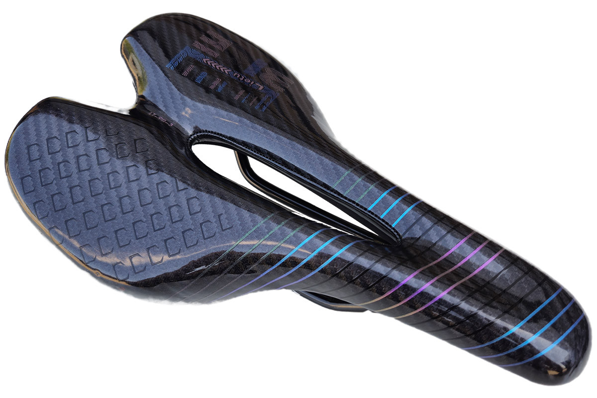 Сідло велосипедне Lietu ZD-030 з вентиляційним отвором, фото 1