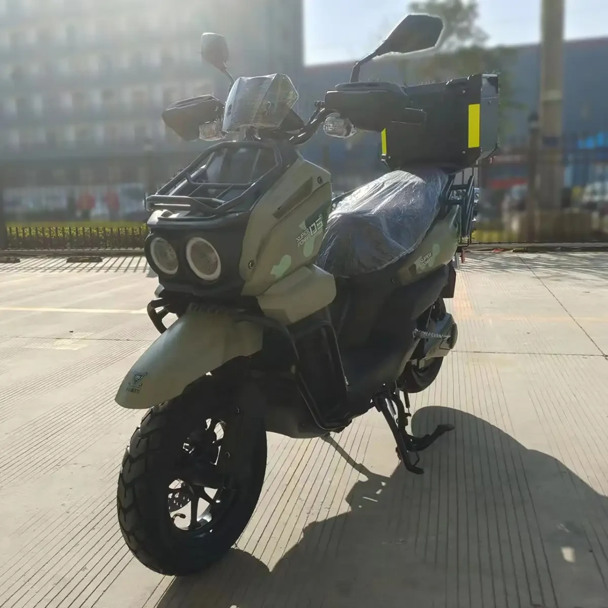 Електроскутер FORTE UNICORN-EV 2800W-72V-35Ah шини 12"/12" купити дешево в Украіні