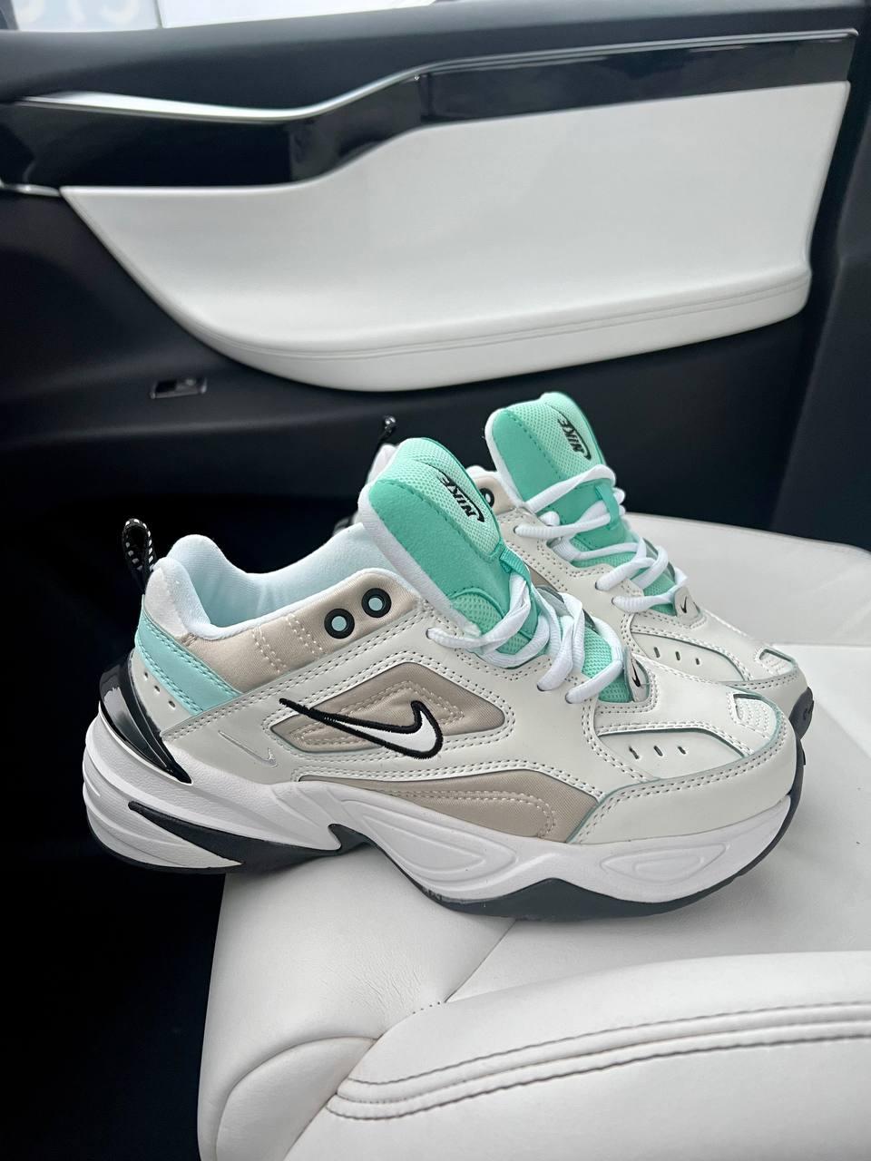 Жіночі демісезонні кросівки Nike M2K Tekno (білі із зеленим) модні спортивні кроси 4534 Найк vkross