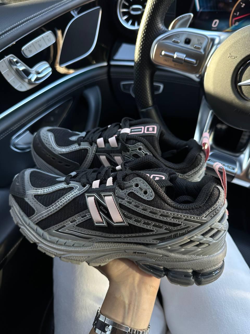 Жіночі демісезонні кросівки New Balance 1906R Protection Black/Pink (чорні) спортивні NB075 Нью Беленс vkross