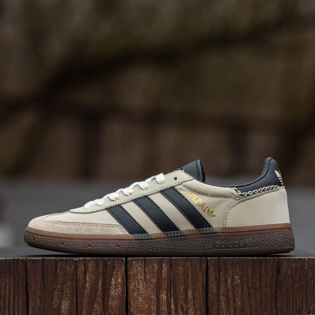 Жіночі демісезонні кросівки Adidas Spezial Beige Black (бежеві) стильні повсякденні кроси 2171 Адідас vkross