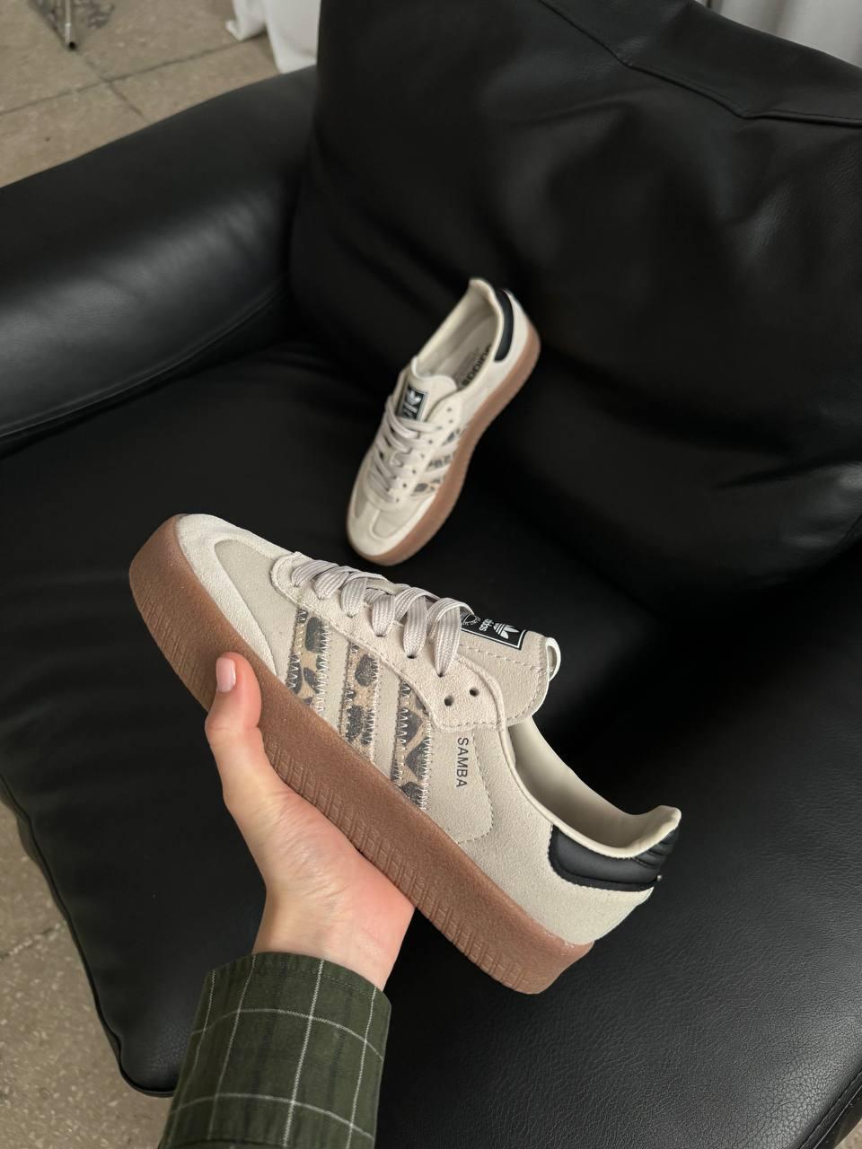 Жіночі спортивні кросівки Adidas Samba Leopard (білі) стильні повсякденні кроси AS063 Адідас vkross