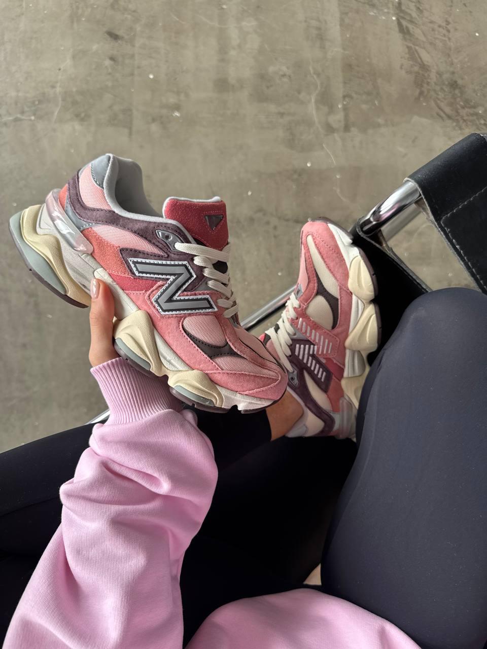 Жіночі спортивні кросівки New Balance 9060 Cherry Blossom (рожеві) демісезонні кроси NB101 Нью Беленс vkross