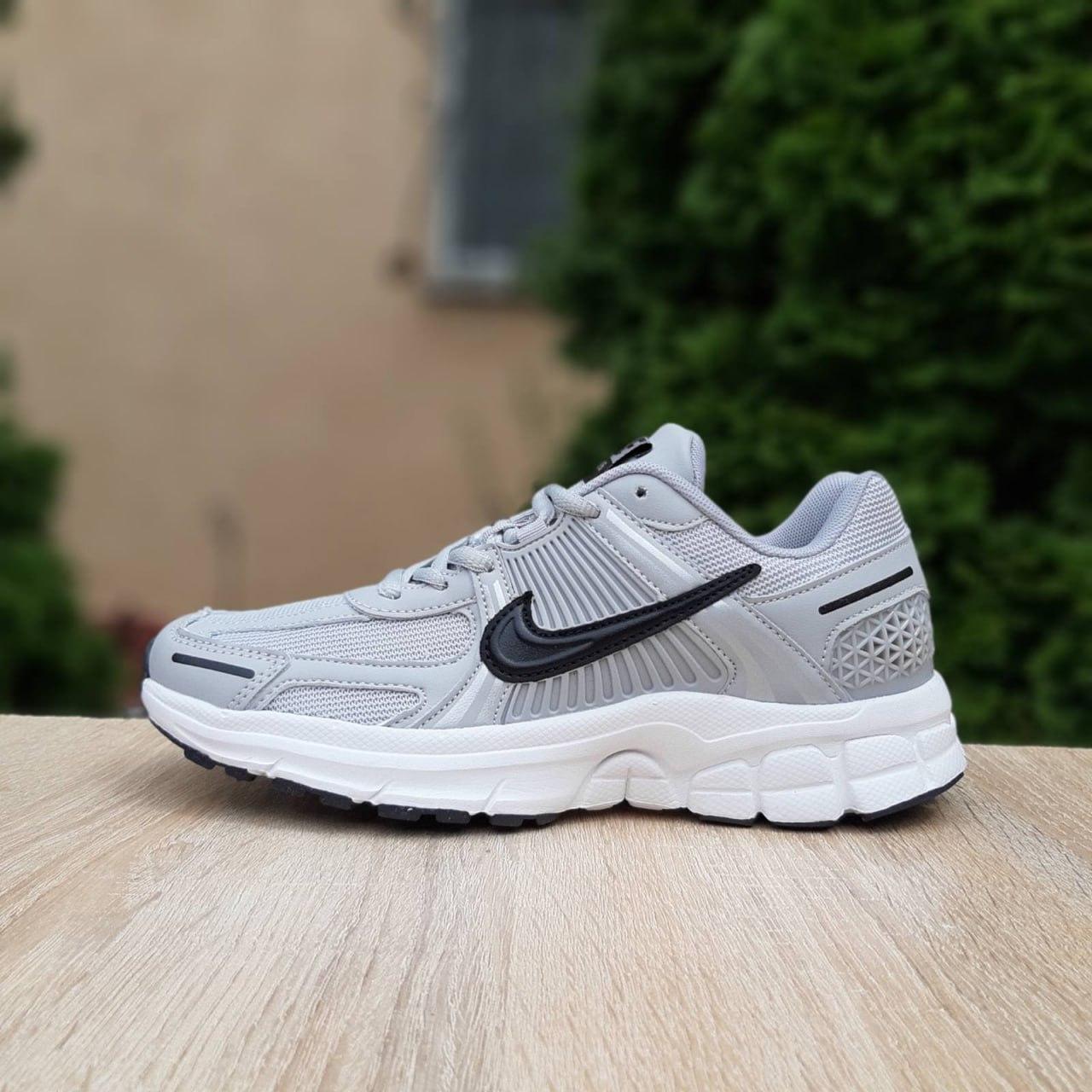 Жіночі спортивні кросівки Nike Zoom VOMERO 5 (сірі) модні повсякденні кроси 21125 Найк vkross, фото 1