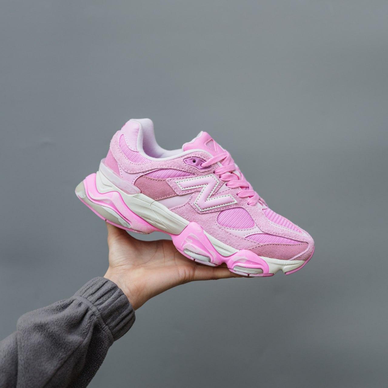 Жіночі спортивні кросівки New Balance 9060 (рожеві) демісезонні кроси 3033 Нью Беленс vkross