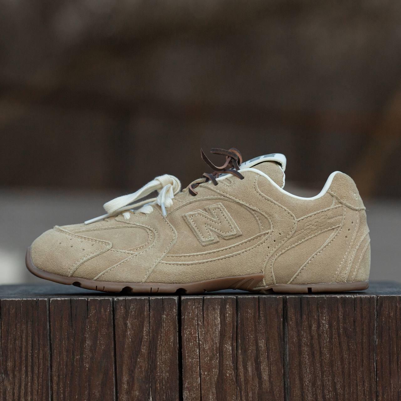 Жіночі кросівки New Balance x Miu Miu 530 SL Suede Sneakers Ecru (бежеві) спортивні 2193 Нью Беленс vkross