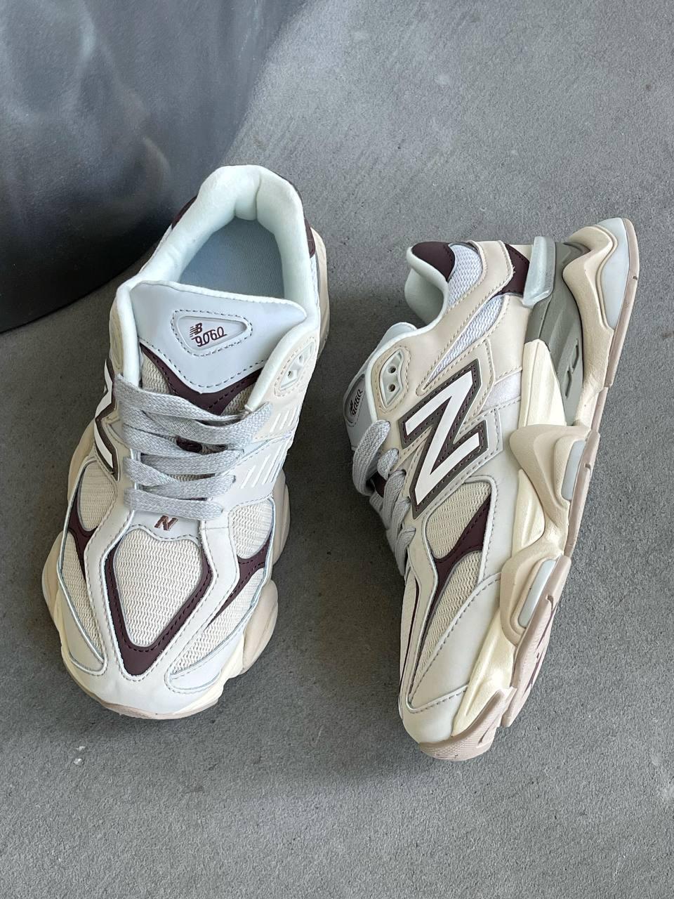 Жіночі спортивні кросівки New Balance 9060 Panelled Lace-up Sneakers (біло-блакитні) демісезонні NB0037 НБ vkross, фото 1