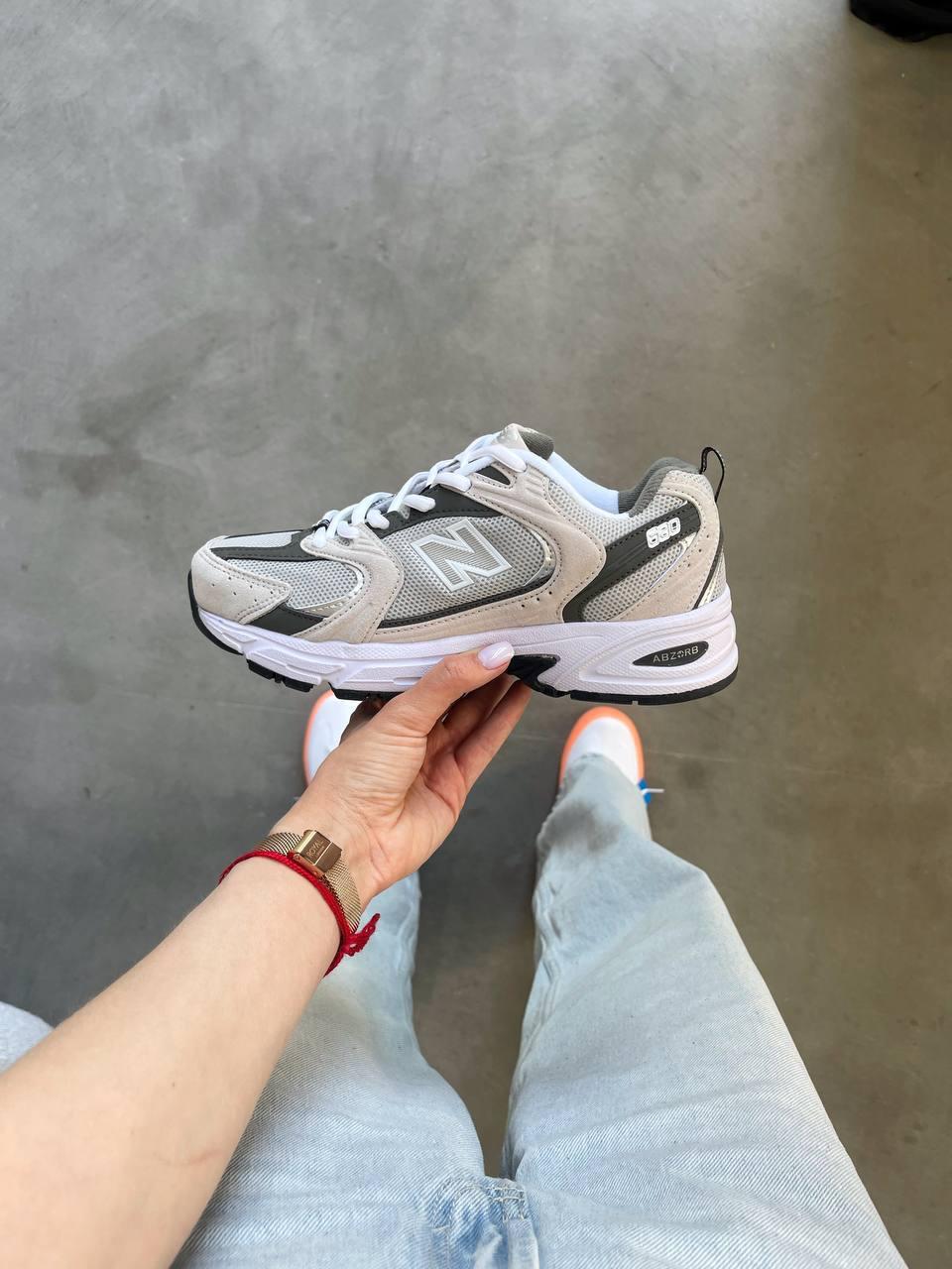 Жіночі демісезонні кросівки New Balance 530 Premium (біло-сірі) спортивні кроси NB0084 Нью Беленс vkross