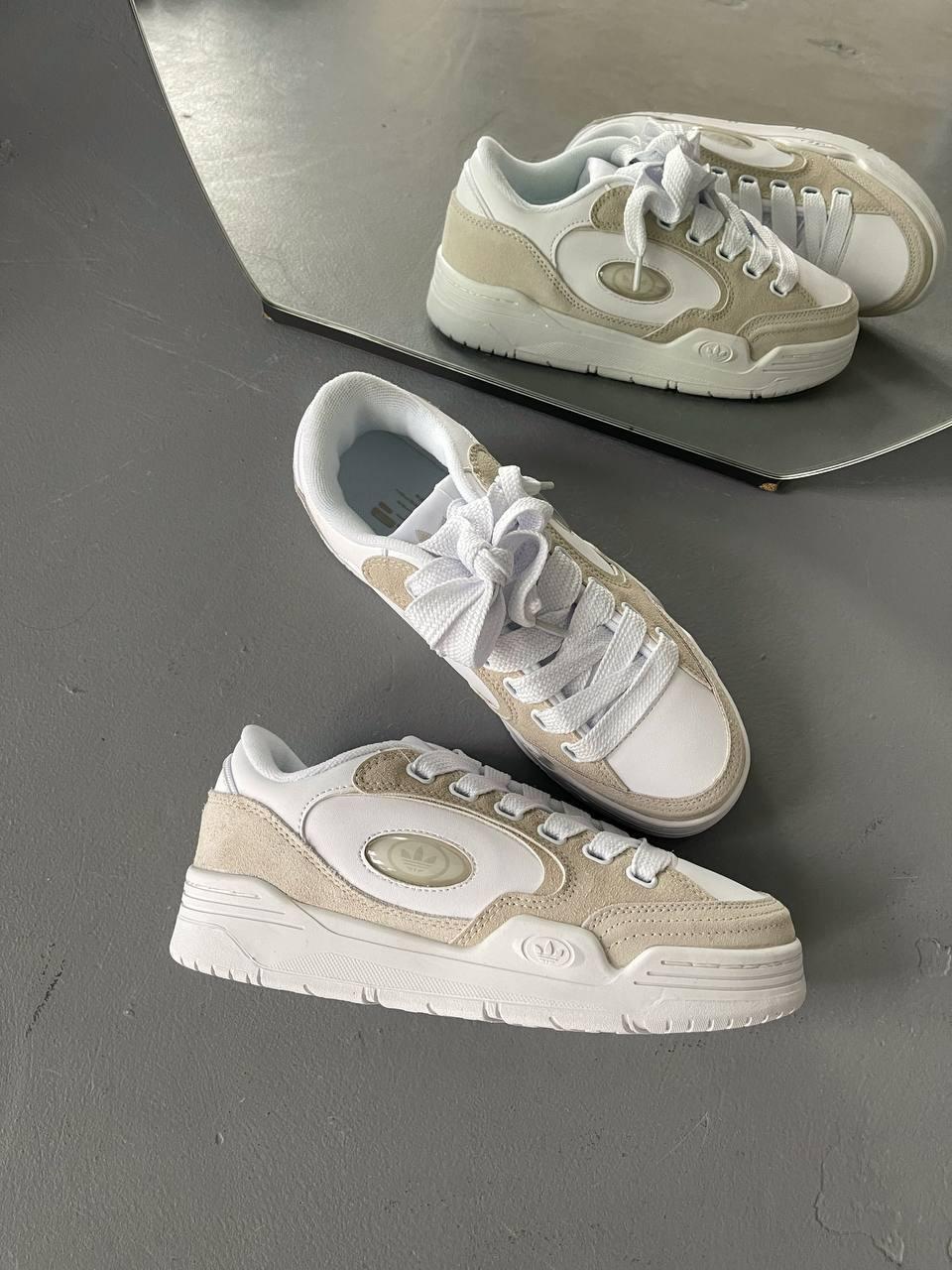 Жіночі демісезонні кросівки Adidas adi2000 Beige (бежеві) спортивні повсякденні кроси A00133 Адідас vkross