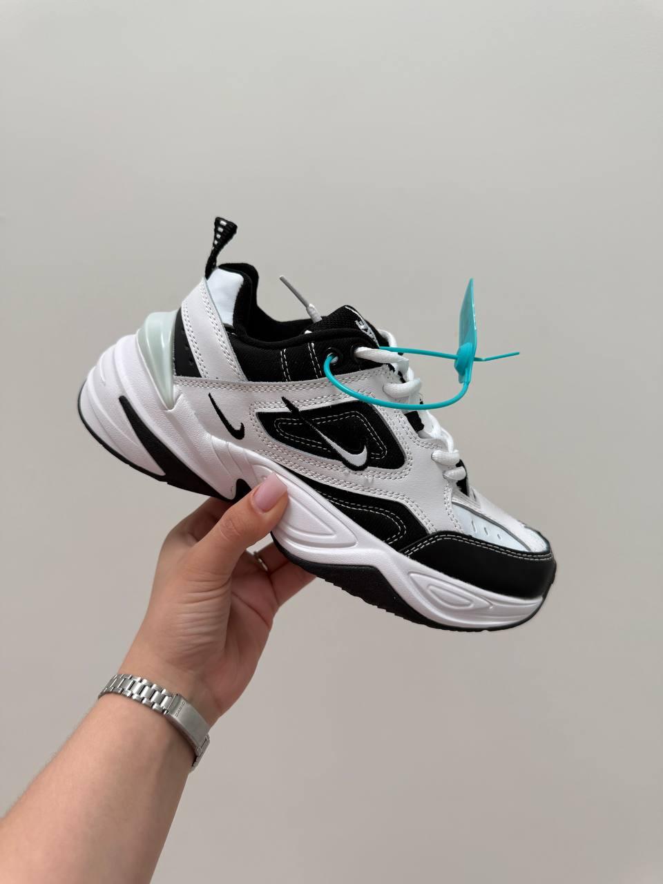 Жіночі демісезонні кросівки Nike M2K Tekno (білі з чорним) модні спортивні кроси 4688436 Найк vkross