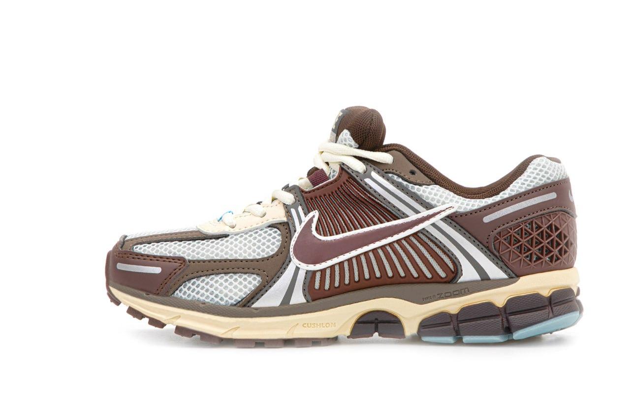 Чоловічі кросівки Nike Zoom Vomero 5 (білі з коричневим) спортивні кросівки 15143 Найк vkross, фото 1