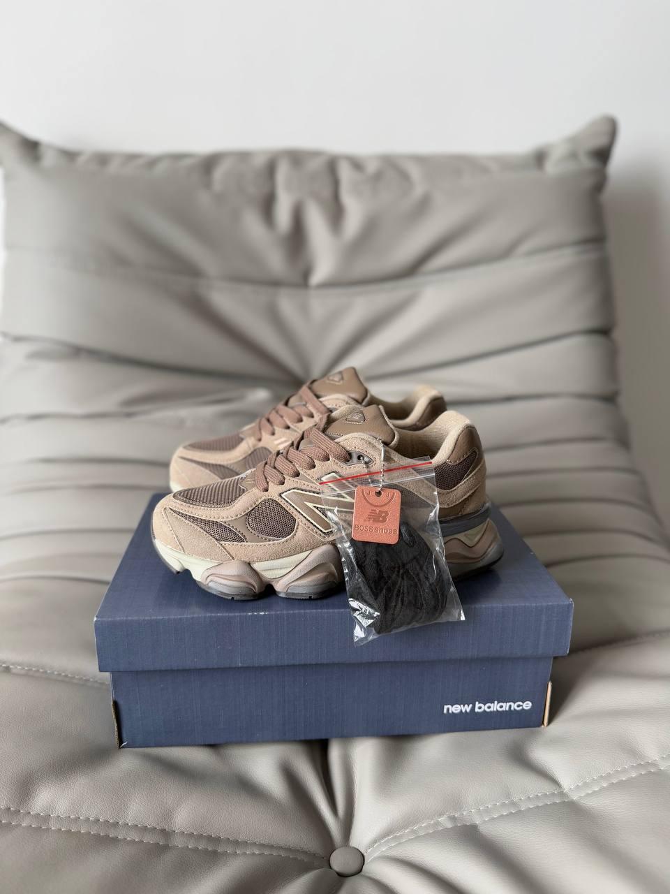 Жіночі спортивні кросівки New Balance 9060 Mushroom II (бежеві) демісезонні кроси art0916 Нью Беленс vkross