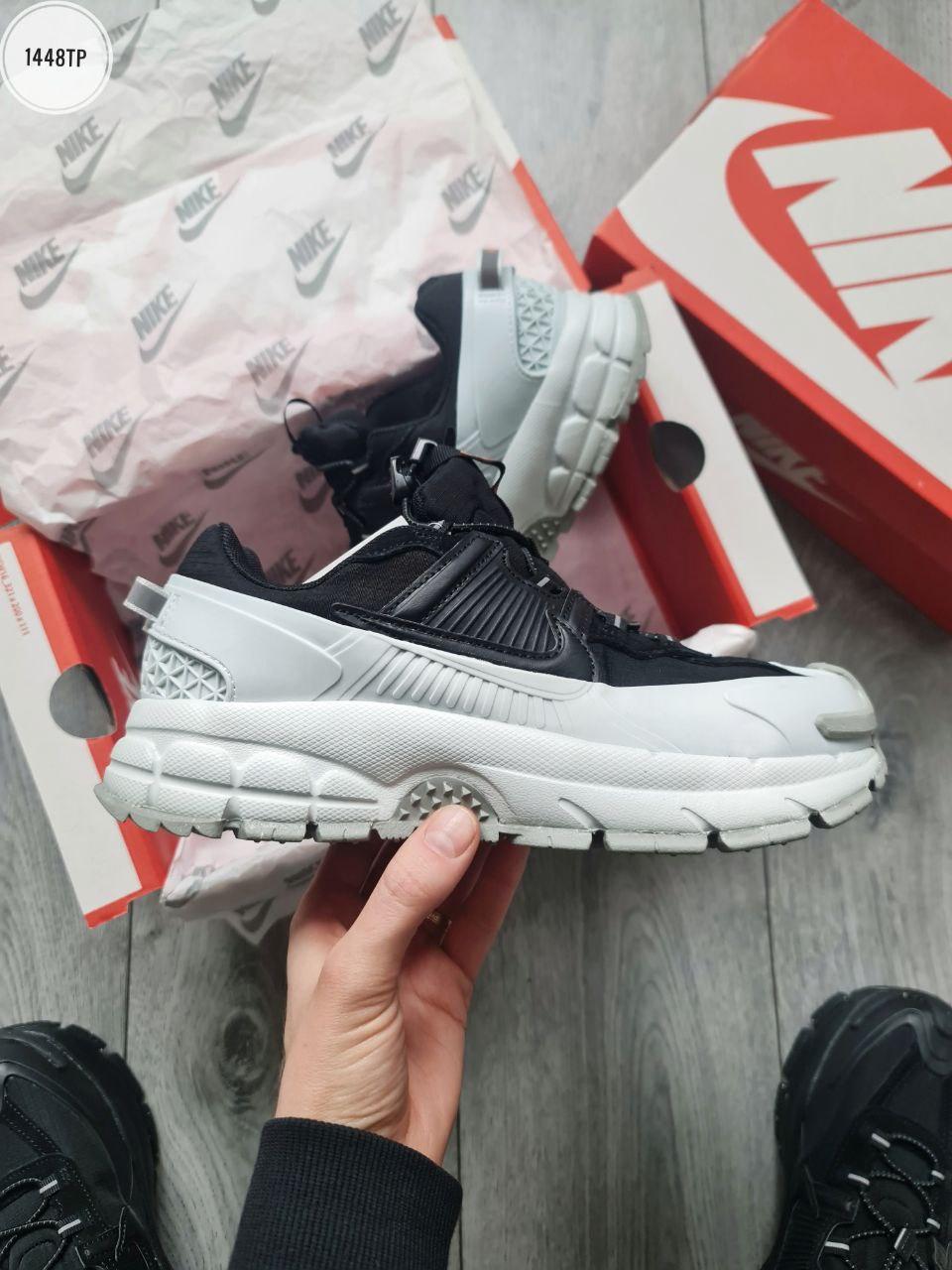 Чоловічі спортивні кросівки Nike Zoom VOMERO ROAM (чорно-білі) модні повсякденні кроси 1448TP Найк vkross, фото 1