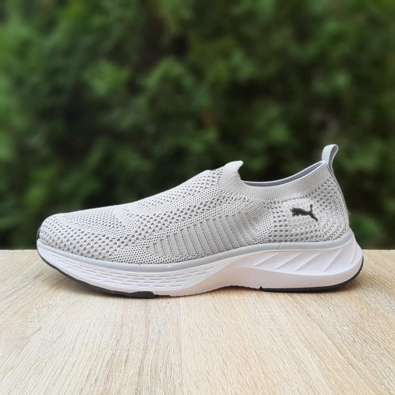 Чоловічі демісезонні кросівки Puma SOFTRIDE (світло-сірі) спортивні стильні мокасини 11505 Пума vkross